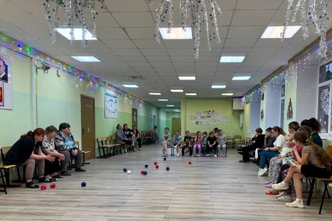 Как здорово, что все мы здесь сегодня собрались!...